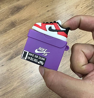 کاور ایرپاد کفش جردن کد 8 به همراه آویز Jordan Shoes