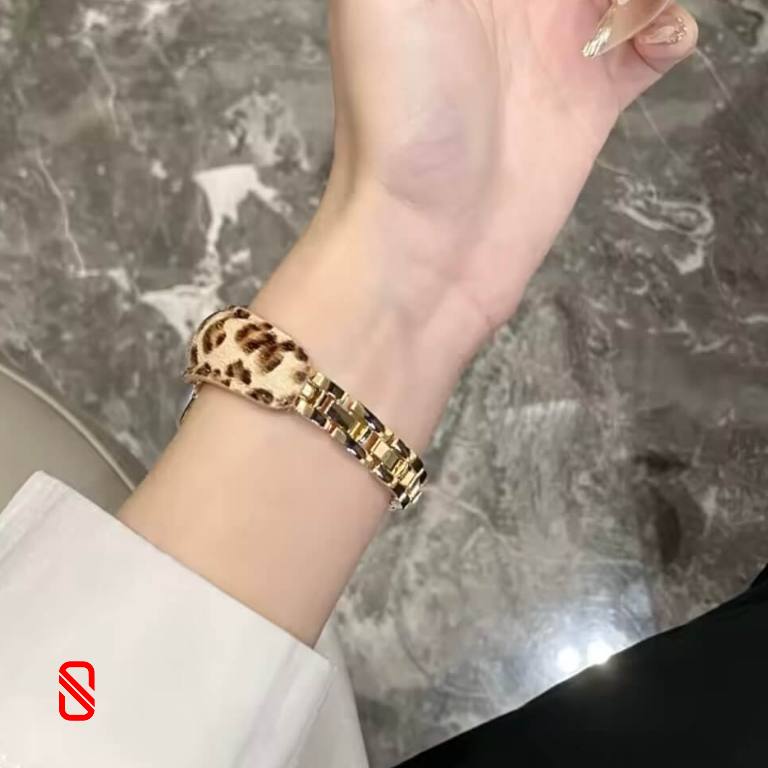 بند اپل واچ چرم گوشواره ای پلنگی