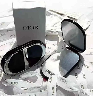 آینه دیور Dior Mirror